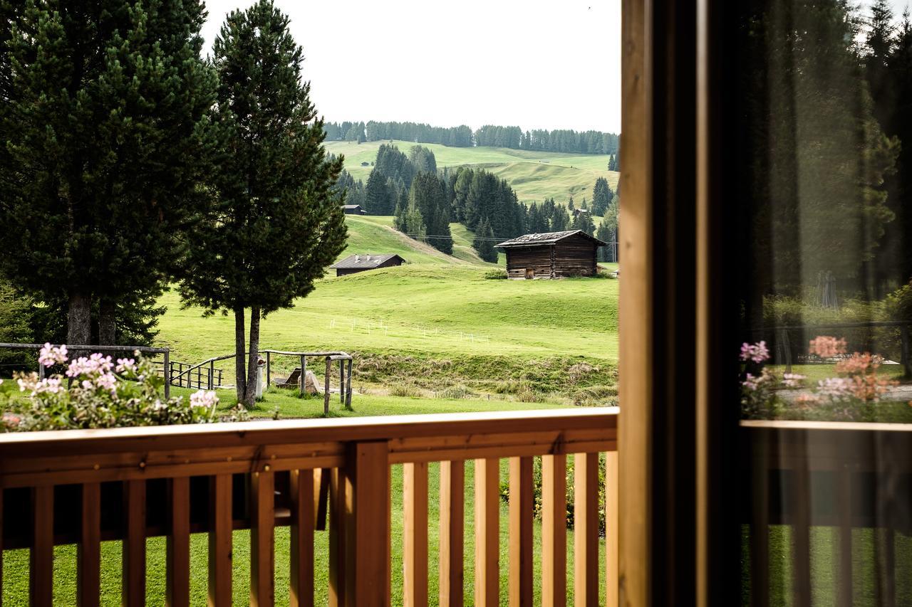 Sporthotel Floralpina Альпе-ди-Сьюзи Экстерьер фото