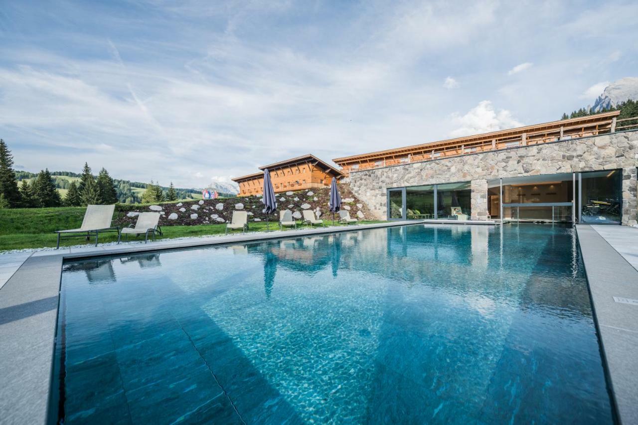 Sporthotel Floralpina Альпе-ди-Сьюзи Экстерьер фото